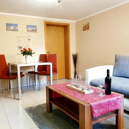 Ferienwohnung Mit Garten In Апартаменты