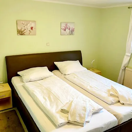 Ferienwohnung Mit Garten In 아파트 Ostseebad Kühlungsborn